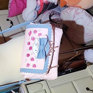 Cinnamoroll purse with adjustable strap